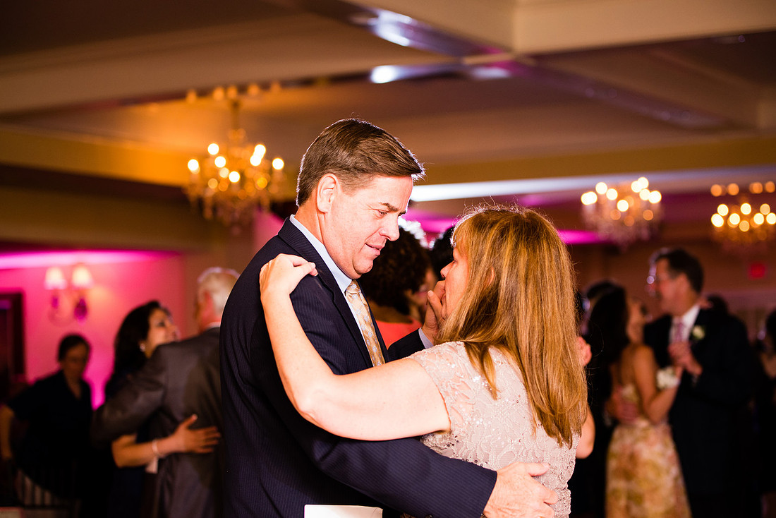 A Wedding at The Woodwinds, Brandford, CT