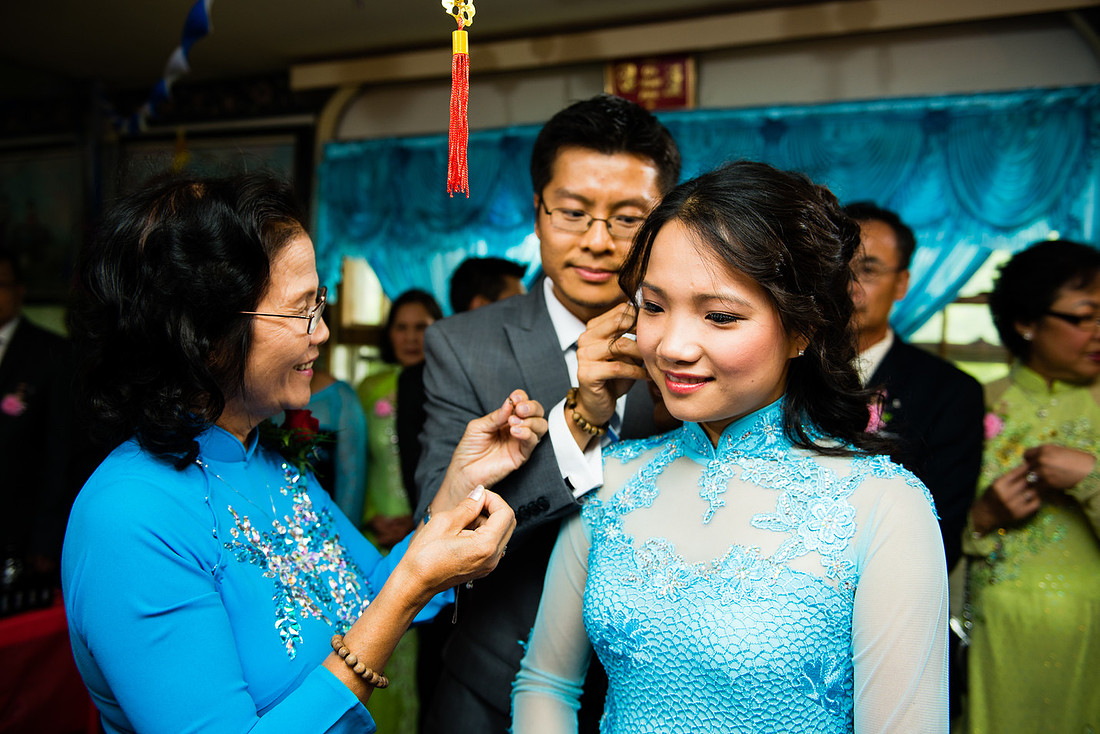 Vietnamese Engagement Ceremony (Dam Hoi)